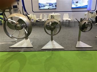 不锈钢潜水搅拌机